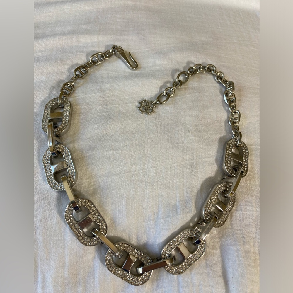 Ann Taylor Large Mariner Link w/ Crystals Necklace - Picture 2 of 6